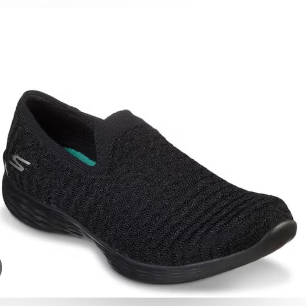Sketchers Ladies Black Size 11 Air Cooled Goga Mat Slip Ons New